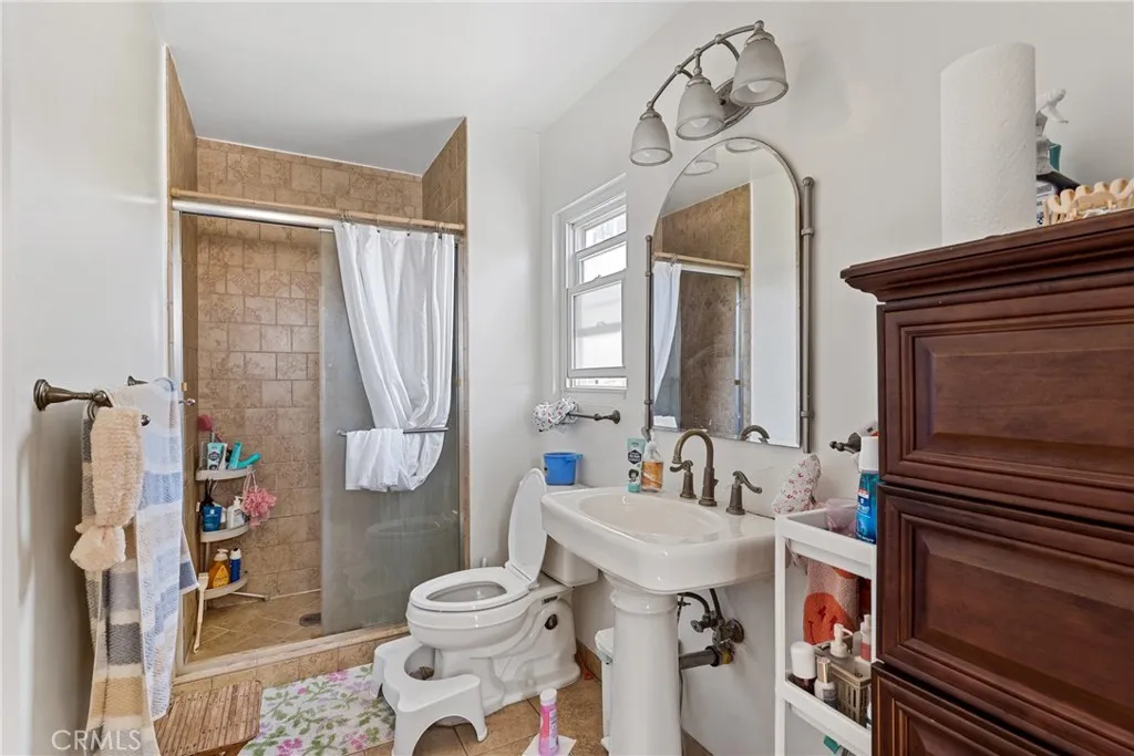 Additional image 25 of 10724 Tabor St, Los Angeles, CA 90034