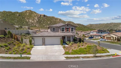 1087 Crownstone Lane, Hemet, CA MLS: PW25076698