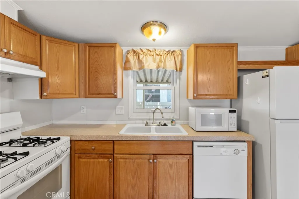 Additional image 36 of 3255 E Avenue R Unit 230, Palmdale, CA 93550