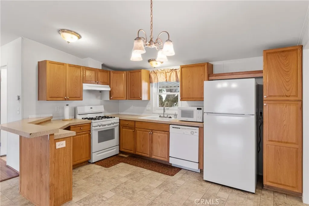 Additional image 34 of 3255 E Avenue R Unit 230, Palmdale, CA 93550