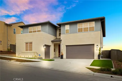 1577 Calle Mayfair, Chula Vista, CA MLS: SW25031563
