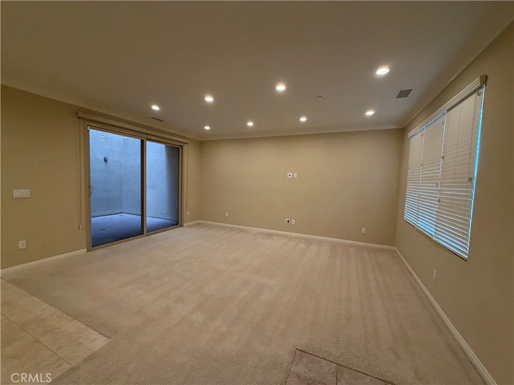 77 Fairfax, Irvine, CA 92620 photo 5