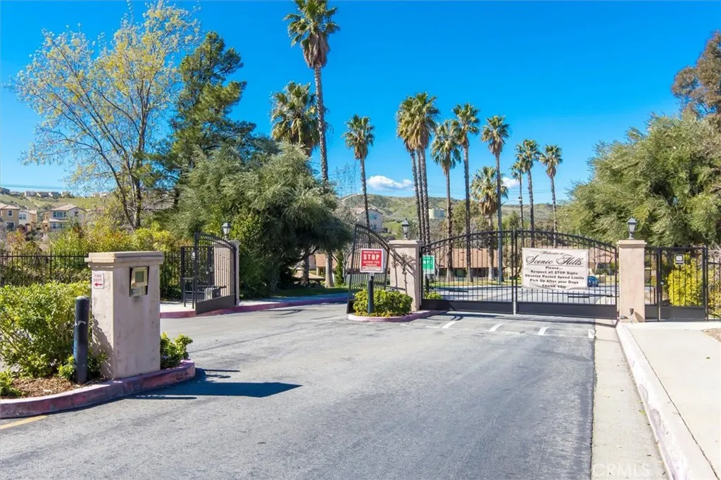 Additional image 36 of 20008 Avenue Of The Oaks, Newhall, CA 91321