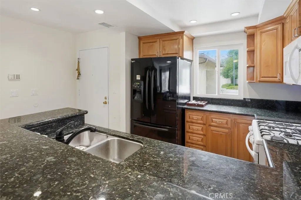 Additional image 11 of 20008 Avenue Of The Oaks, Newhall, CA 91321