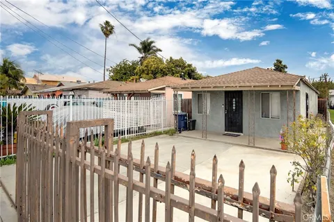 13122 S Largo Avenue, Compton, CA MLS: DW25068092