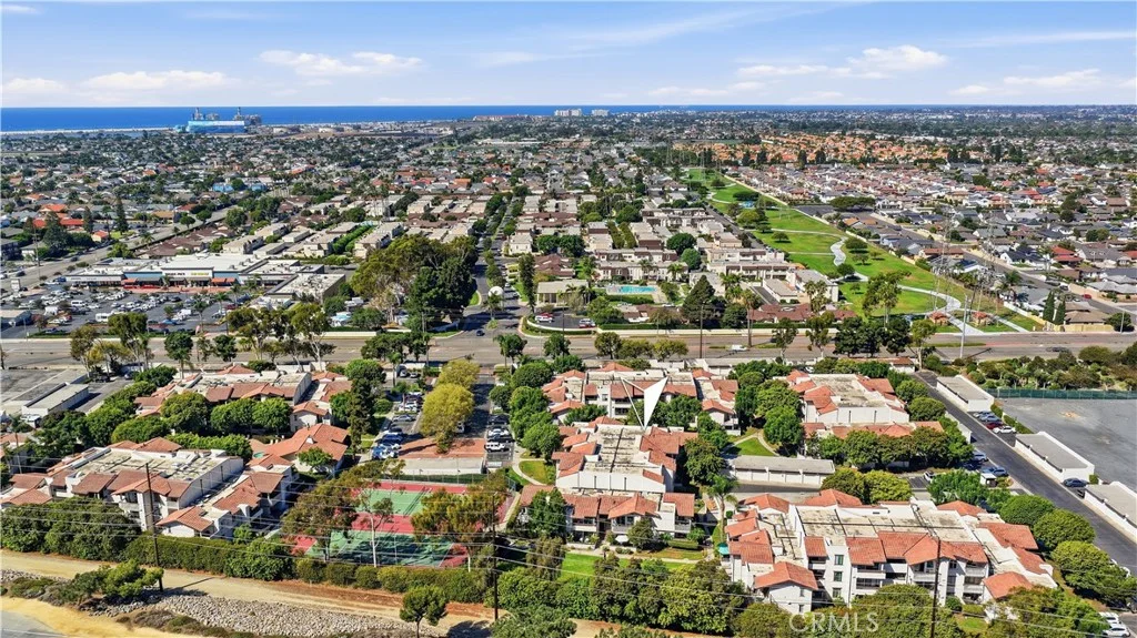 21372 Brookhurst St Unit 425, Huntington Beach, CA 92646