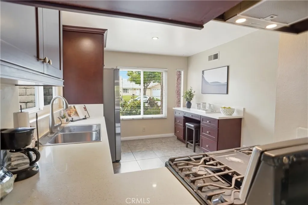 Additional image 29 of 27638 Cherry Creek Dr, Valencia, CA 91354