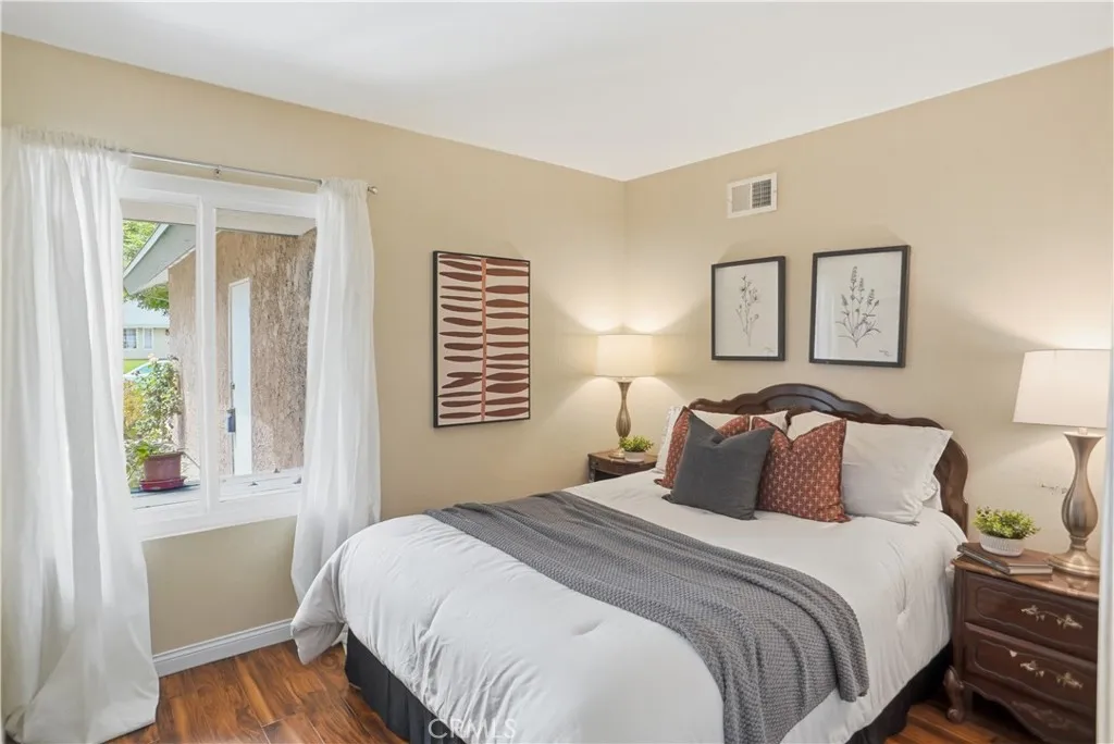 Additional image 11 of 27638 Cherry Creek Dr, Valencia, CA 91354