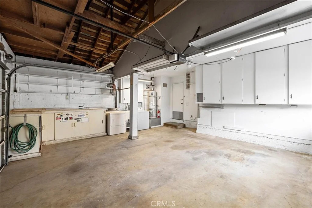809 Puma Canyon Ln, Glendora, CA 91740