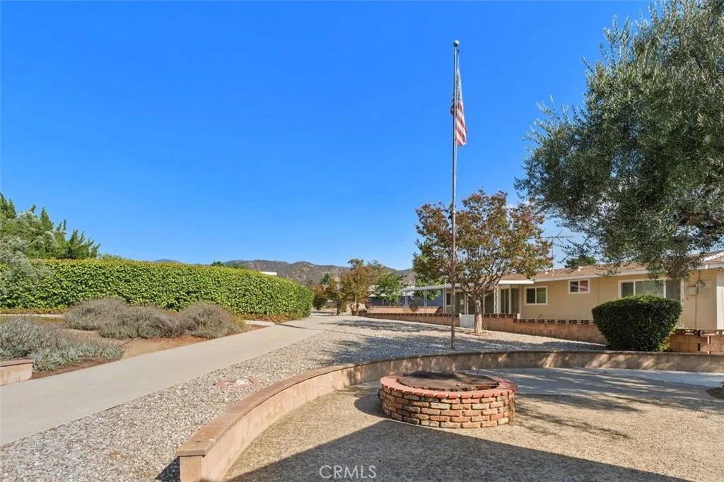 11685 Verona St, Yucaipa, CA 92399