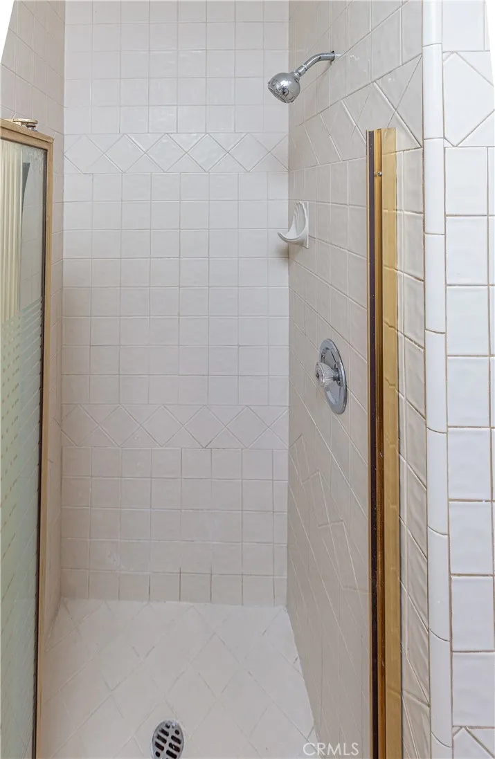 Additional image 50 of 2436 N Lincoln St, Burbank, CA 91504