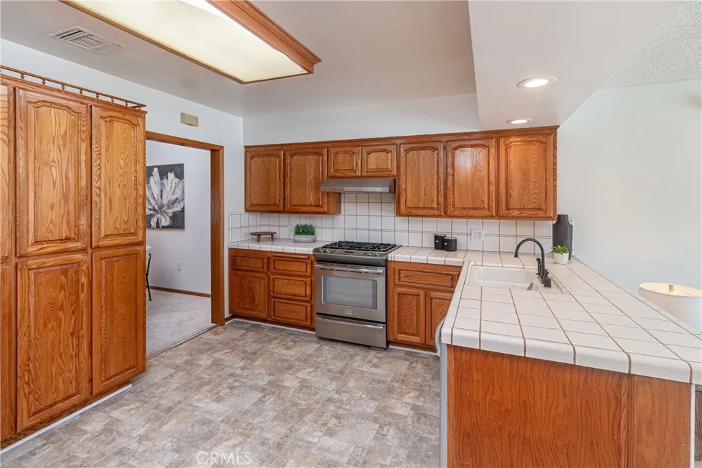 Additional image 39 of 2436 N Lincoln St, Burbank, CA 91504