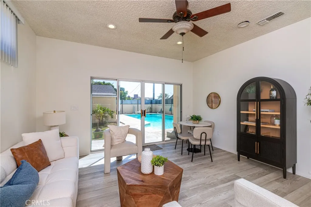 Additional image 43 of 2436 N Lincoln St, Burbank, CA 91504