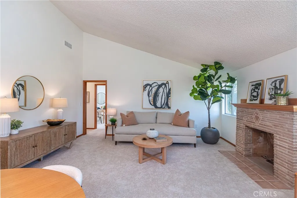 Additional image 6 of 2436 N Lincoln St, Burbank, CA 91504