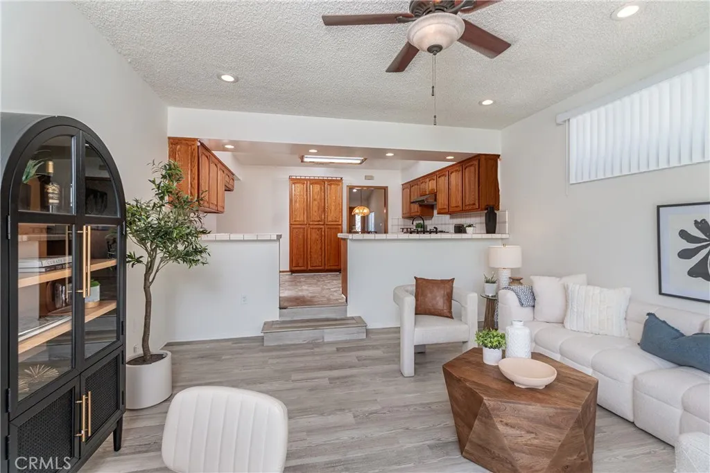 Additional image 42 of 2436 N Lincoln St, Burbank, CA 91504