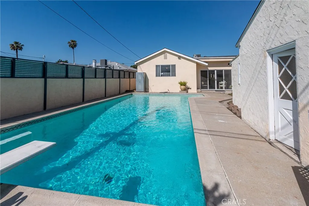 Additional image 59 of 2436 N Lincoln St, Burbank, CA 91504