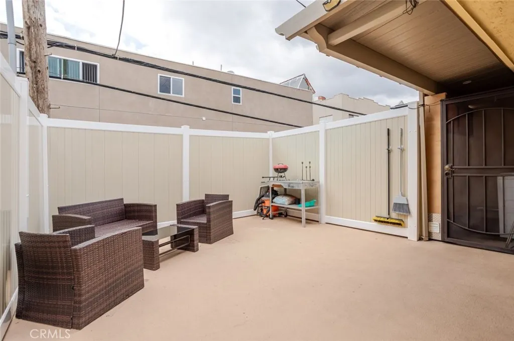 Additional image 59 of 331 N Isabel Street Unit 4, Glendale, CA 91206