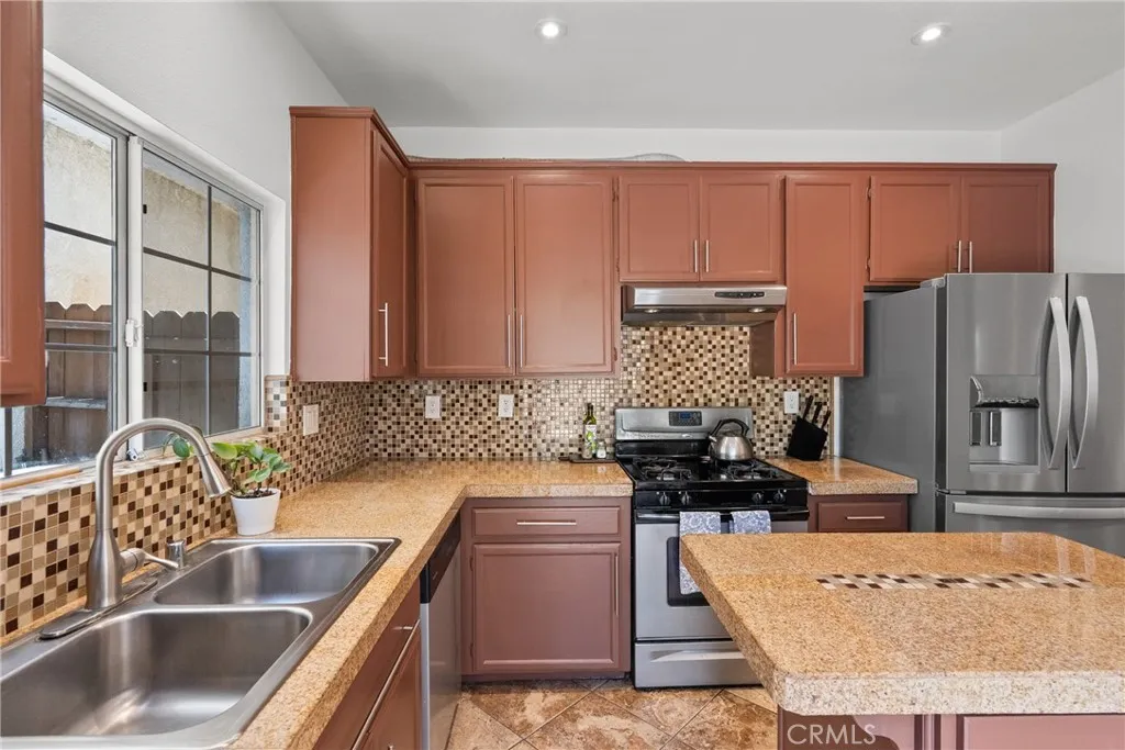 Additional image 4 of 20230 Keswick St Unit 3, Winnetka, CA 91306