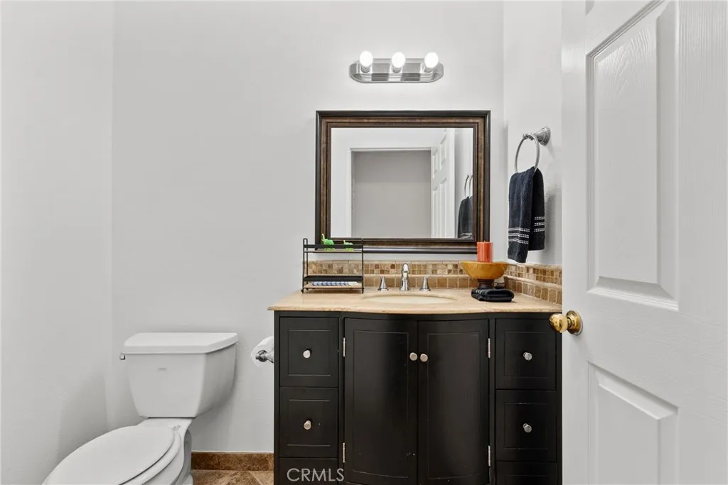 Additional image 30 of 20230 Keswick St Unit 3, Winnetka, CA 91306