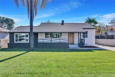 871 W 29th Street, San Bernardino, CA MLS: CV24254810