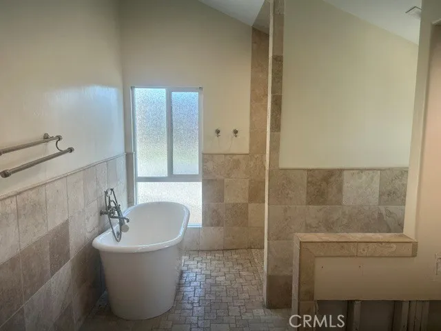 Additional image 94 of 75 Adams Avenue, Huntington Beach, CA 92648