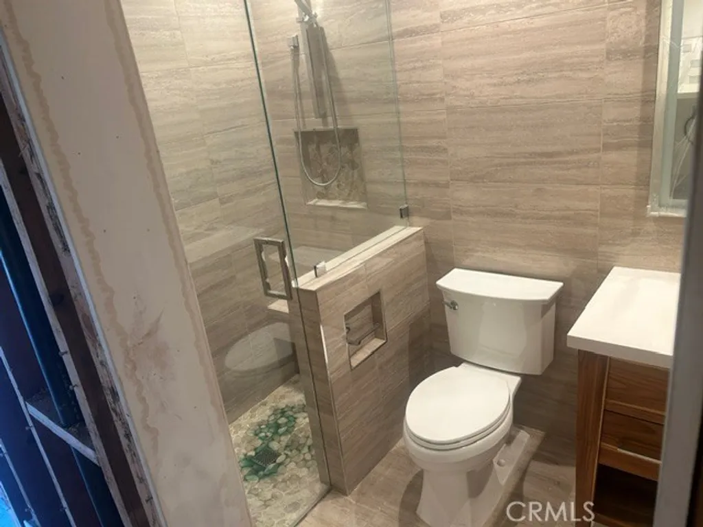 Additional image 33 of 75 Adams Avenue, Huntington Beach, CA 92648