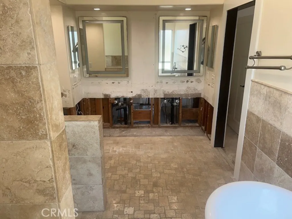 Additional image 48 of 75 Adams Avenue, Huntington Beach, CA 92648