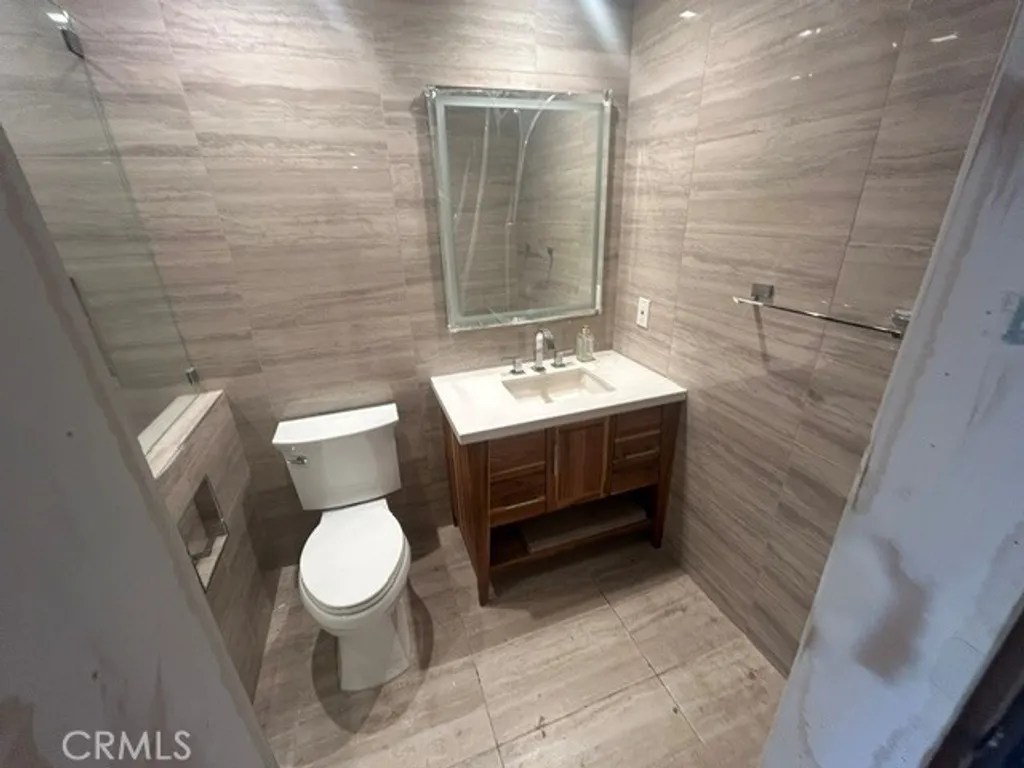 Additional image 34 of 75 Adams Avenue, Huntington Beach, CA 92648