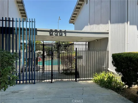 6301 Coldwater Canyon Avenue Unit 13, North Hollywood, CA 91606 - MLS#: SR25109005