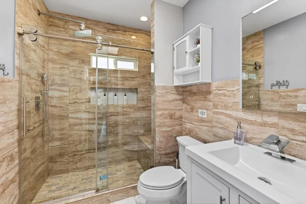 Additional image 89 of 11168 Acaso Way, San Diego, CA 92126