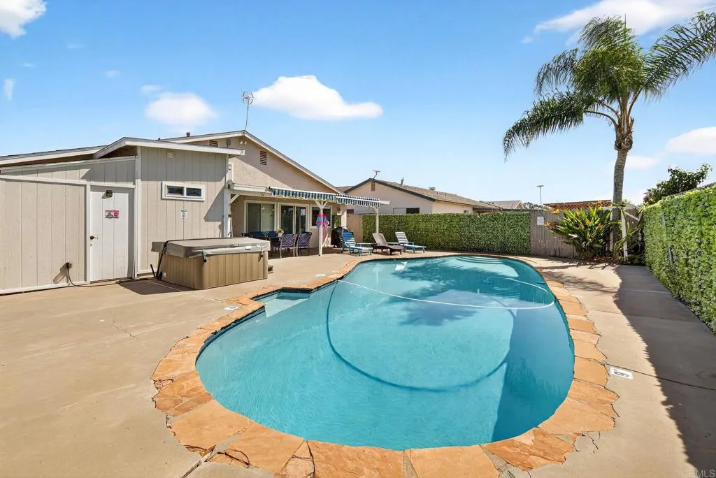 Additional image 52 of 11168 Acaso Way, San Diego, CA 92126