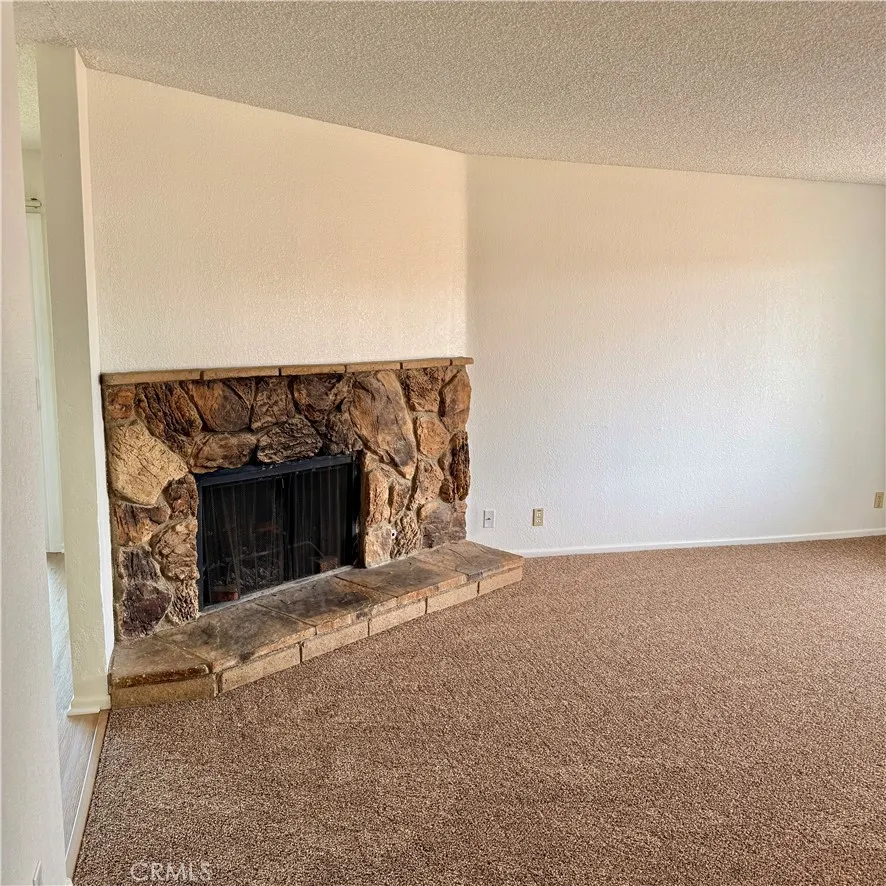 Additional image 47 of 14595 Iroquois Rd, Apple Valley, CA 92307