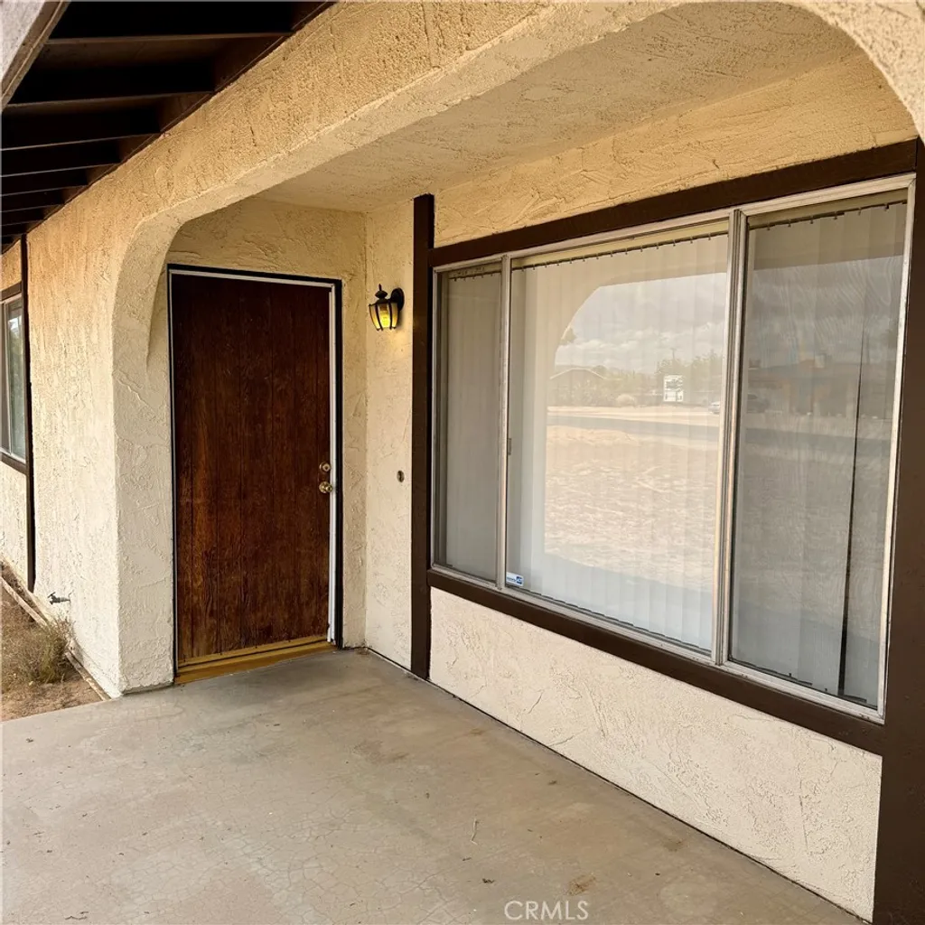 Additional image 4 of 14595 Iroquois Rd, Apple Valley, CA 92307