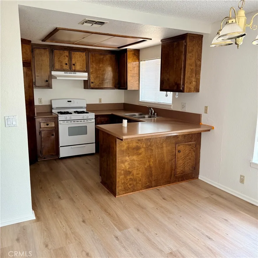Additional image 50 of 14595 Iroquois Rd, Apple Valley, CA 92307