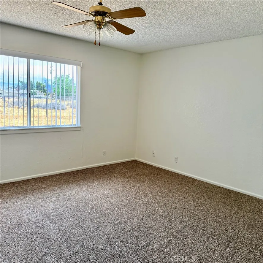 Additional image 62 of 14595 Iroquois Rd, Apple Valley, CA 92307