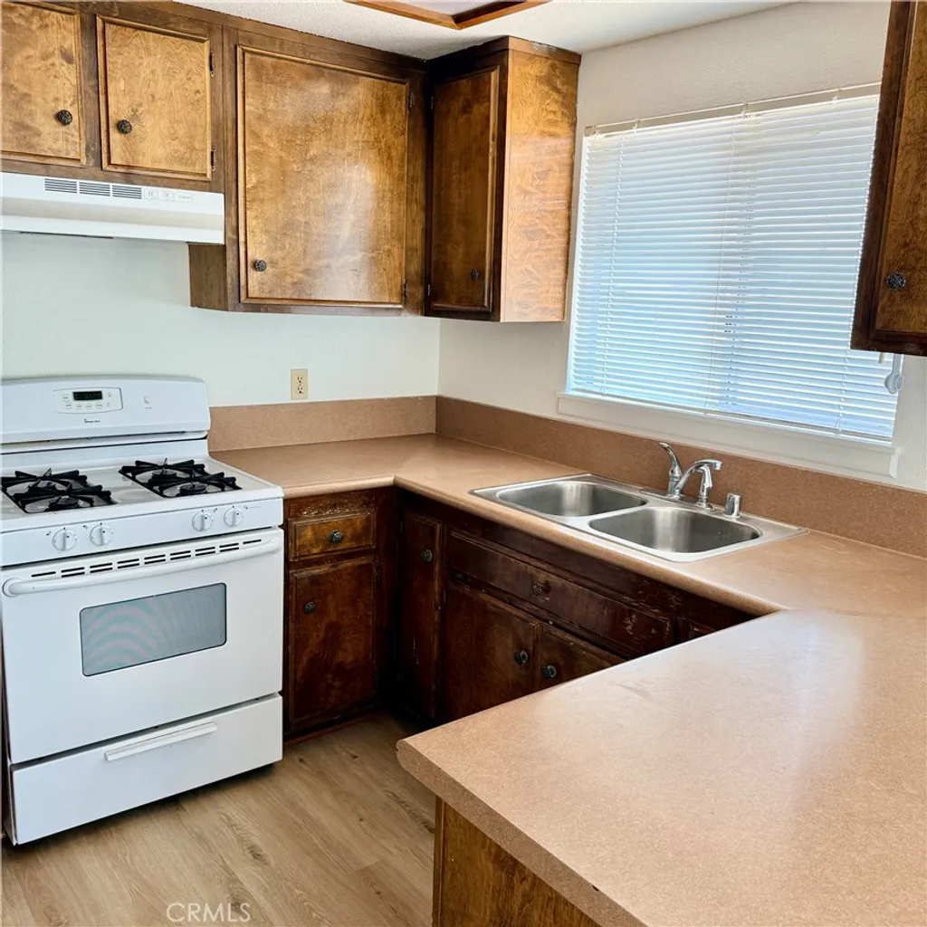 Additional image 13 of 14595 Iroquois Rd, Apple Valley, CA 92307