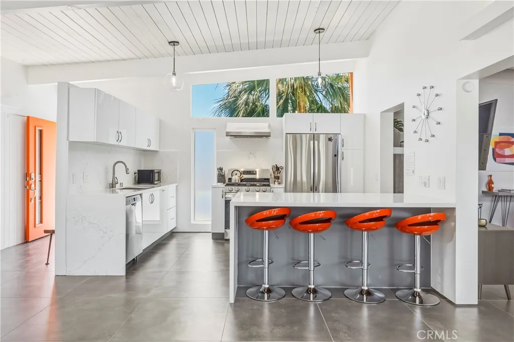 Additional image 8 of 302 E Racquet Club Drive, Palm Springs, CA 92262