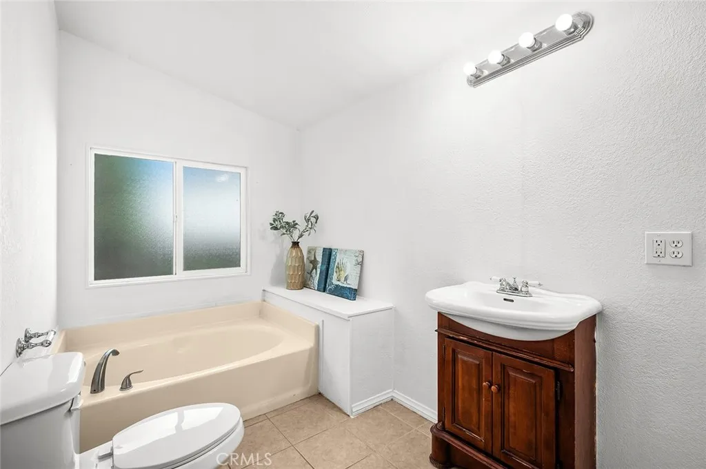 Additional image 20 of 10412 Comstock Rd, Corona, CA 92883