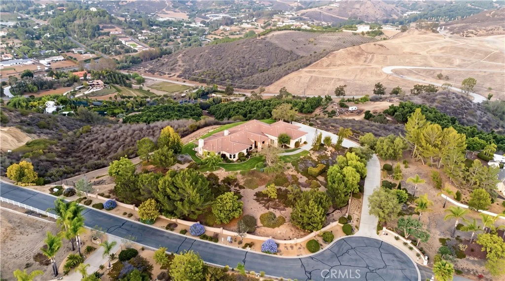 29317 Integrity Court, Vista, CA 92084