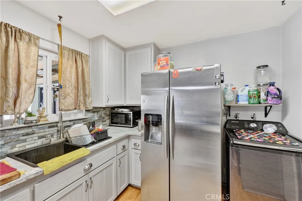 Additional image 76 of 1713 Piute St, Barstow, CA 92311