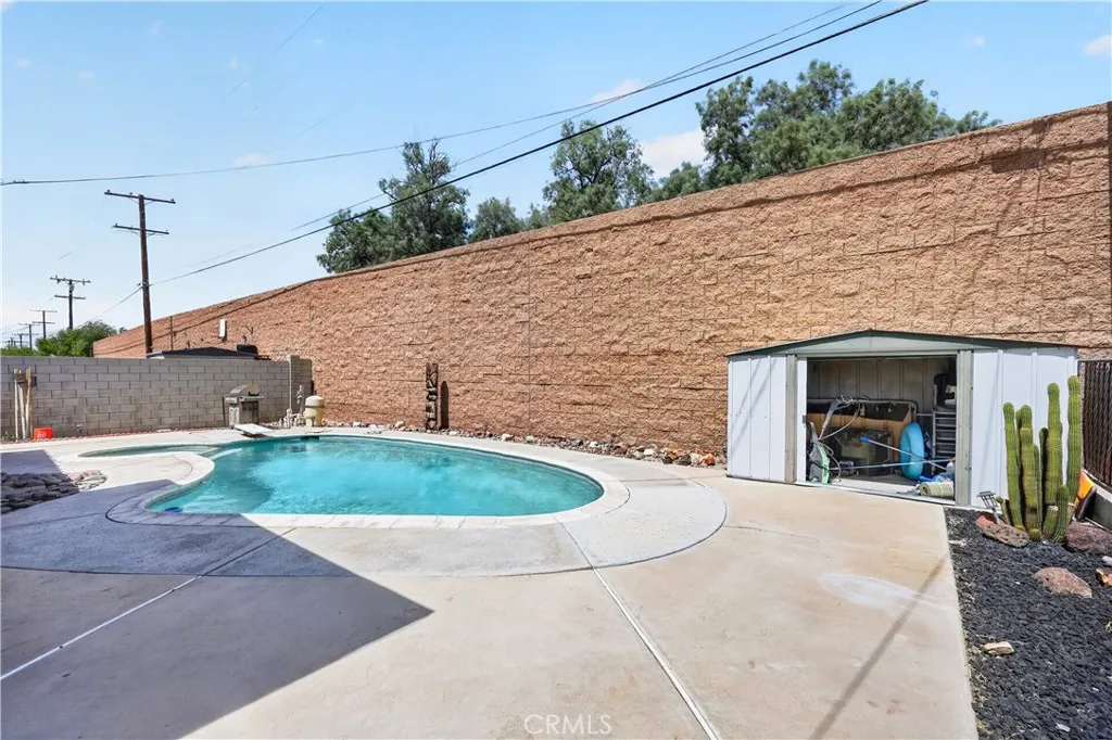 Additional image 100 of 1713 Piute St, Barstow, CA 92311