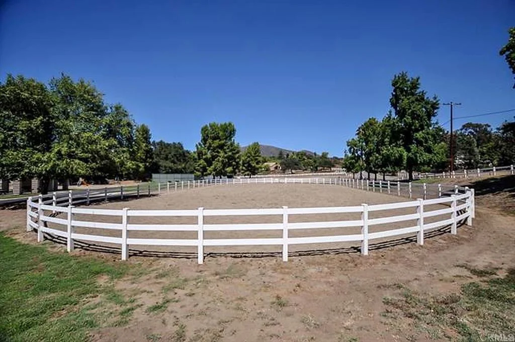 3129 Via Viejas, Alpine, CA 91901