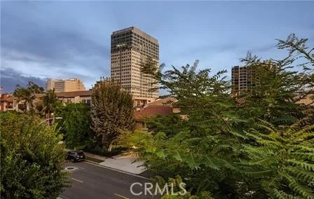 365 Burchett Street Unit 303, Glendale, CA 91203