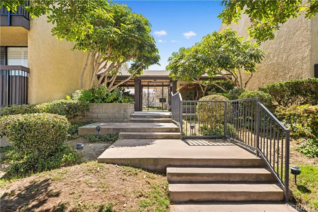 Additional image 110 of 3520 Maricopa St Unit 1, Torrance, CA 90503