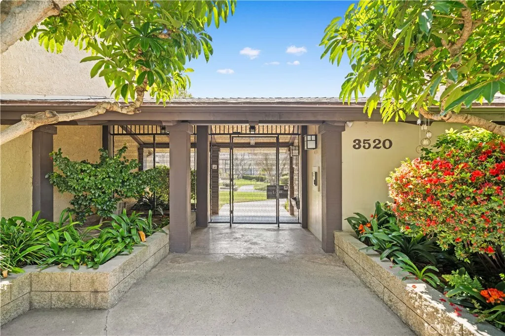 Additional image 111 of 3520 Maricopa St Unit 1, Torrance, CA 90503