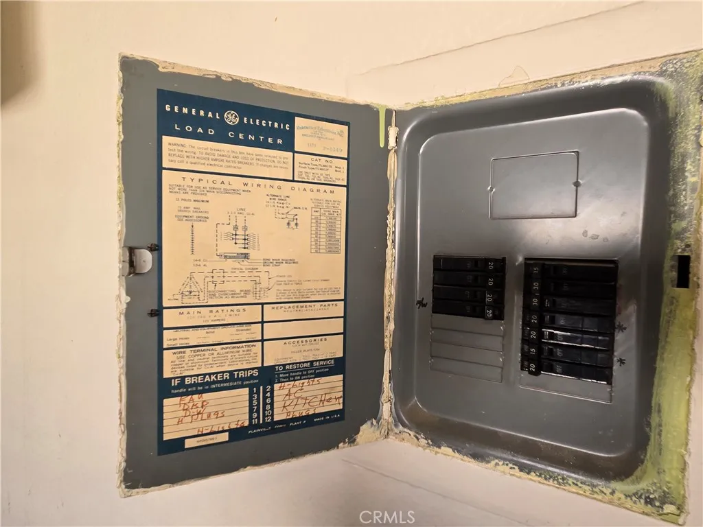 Additional image 48 of 700 W La Veta Ave Unit J6, Orange, CA 92868