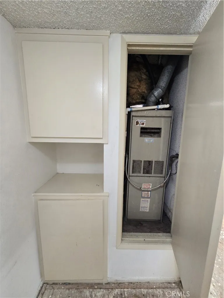 Additional image 55 of 700 W La Veta Ave Unit J6, Orange, CA 92868