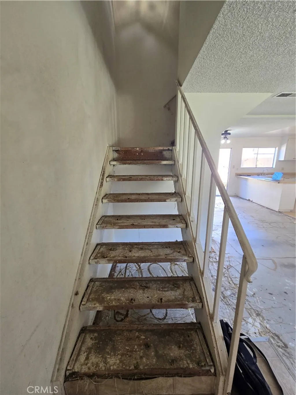 Additional image 18 of 700 W La Veta Ave Unit J6, Orange, CA 92868