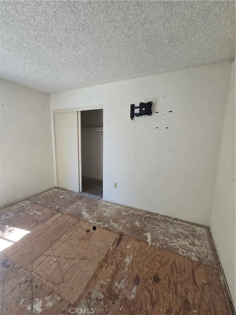 Additional image 62 of 700 W La Veta Ave Unit J6, Orange, CA 92868