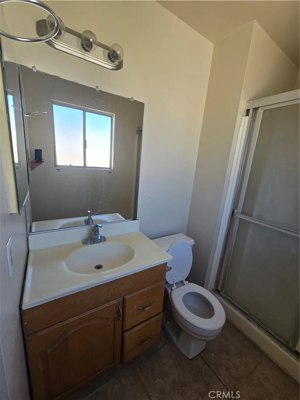 Additional image 25 of 700 W La Veta Ave Unit J6, Orange, CA 92868